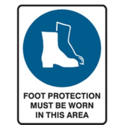 SIGN FOOT PROTECTION MUST BE WORN IN THIS AREA 225X300MM METAL 840584 (Z046411 - 180X250MM)